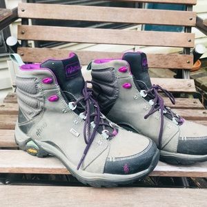 Ahnu boots